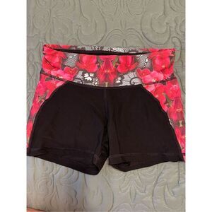 NUX workout shorts black and rose print